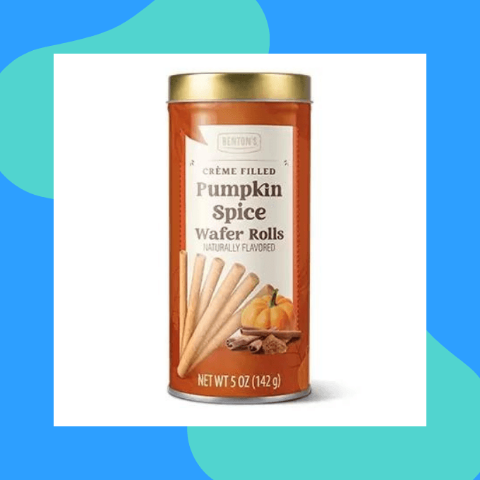 Pumpkin spice wafer rolls