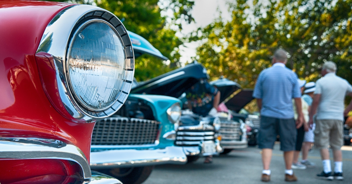 Vintage American cars on display