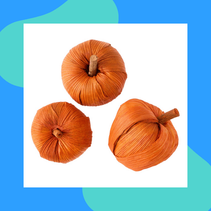 Corn husk mini pumpkins