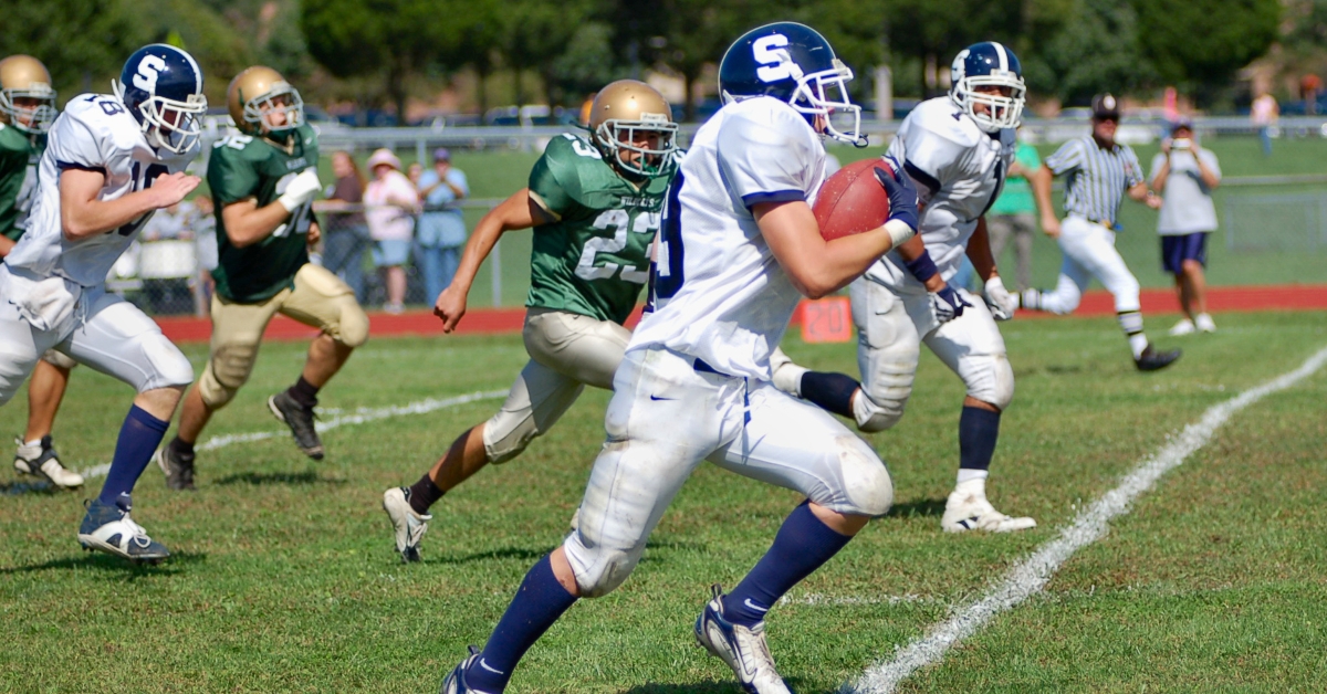 Gridiron with football players