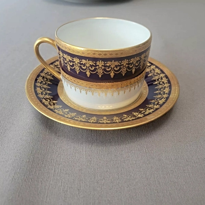 bernardaud limoges chenonceaux cobalt