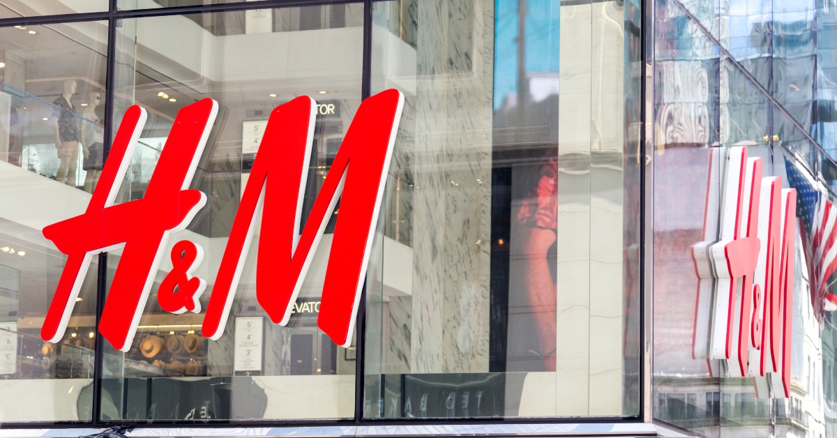 H and M logo