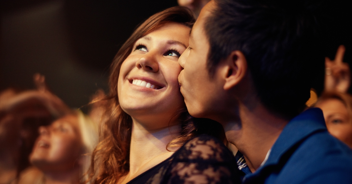 kissing at a rock concert