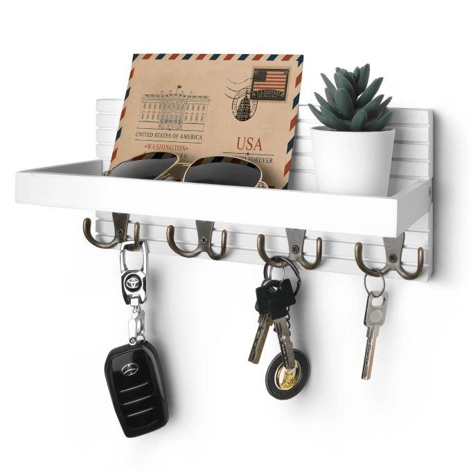 NAUMOO Wooden Key Holder for Wall from Walmart
