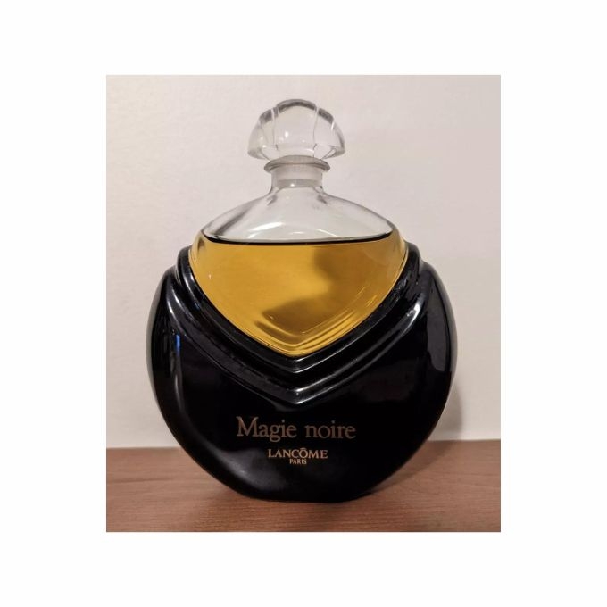 vintage Magie Noire