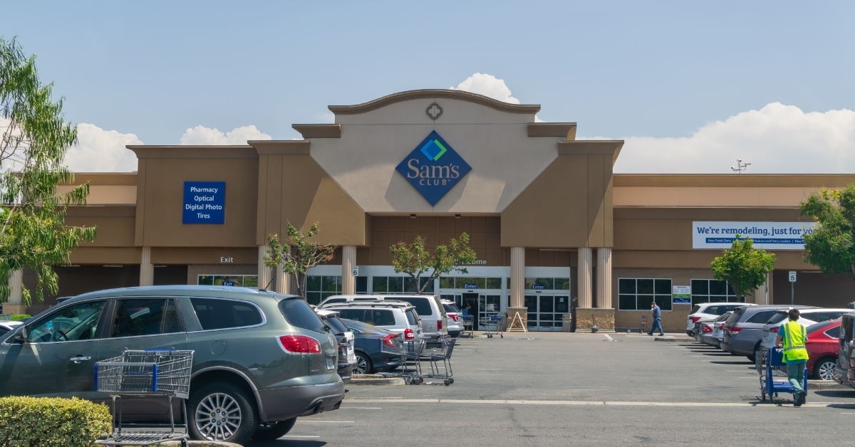 Corona Sams Club entrance