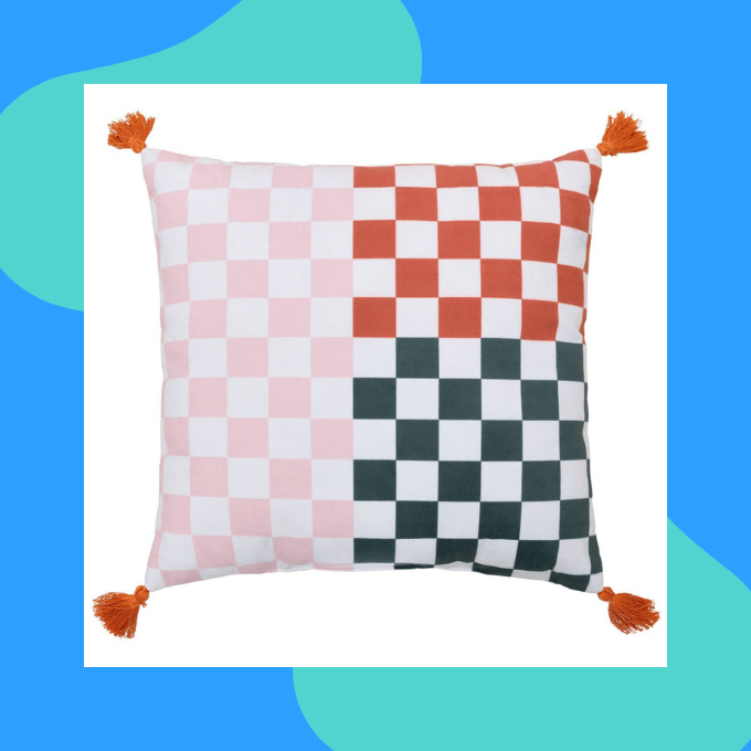 Checkered pillow