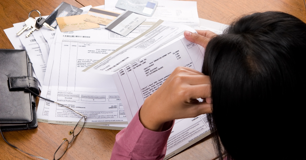 stress over credit card's bill
