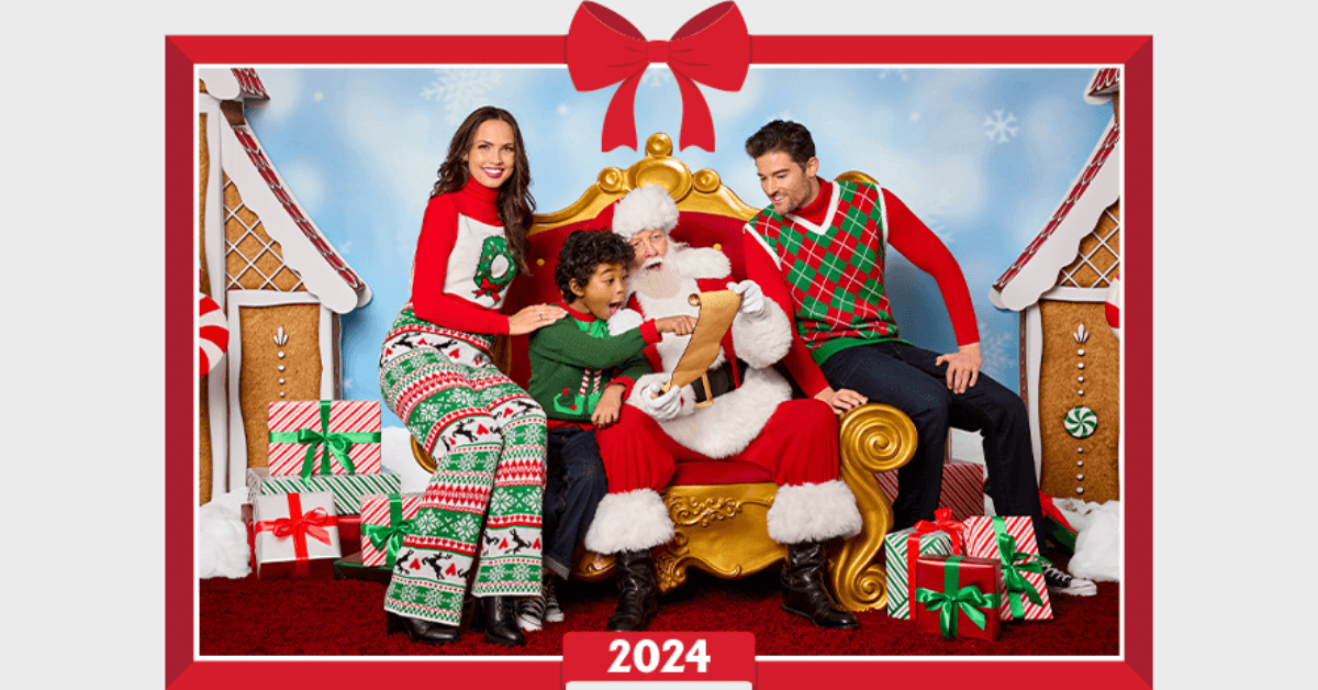 Spirit Christmas picture with Santa