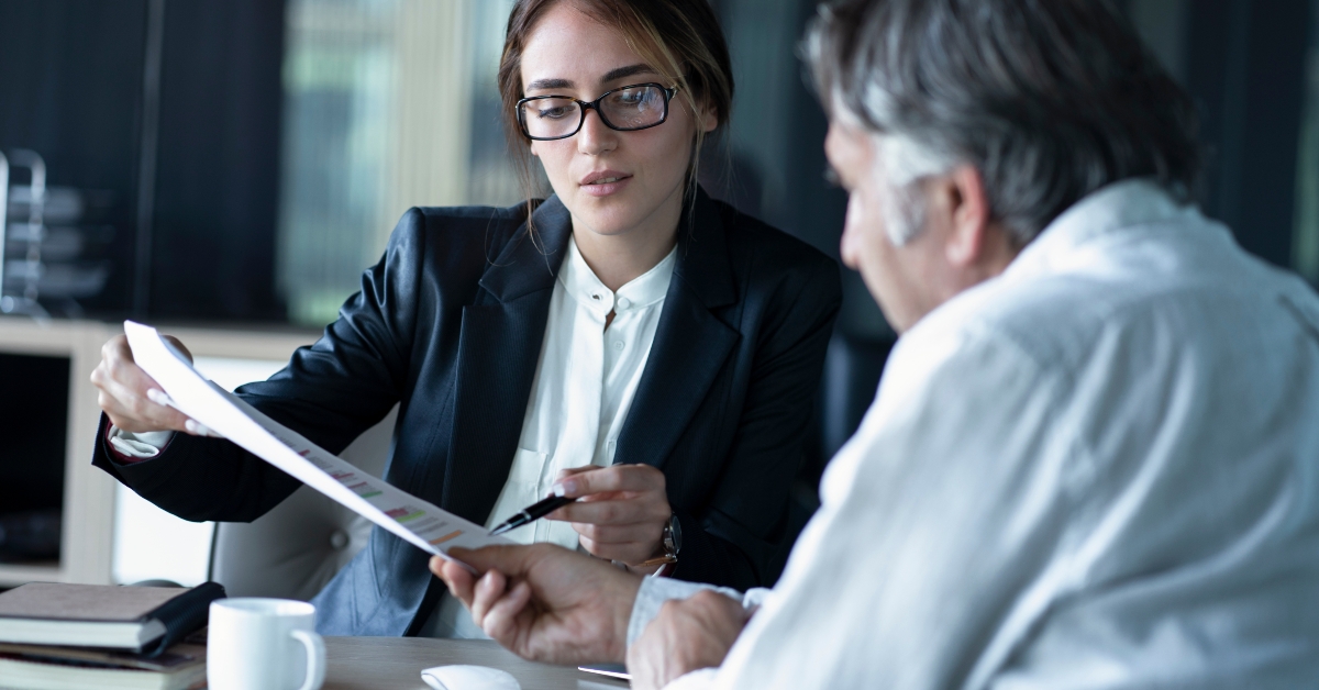 Business people discussion