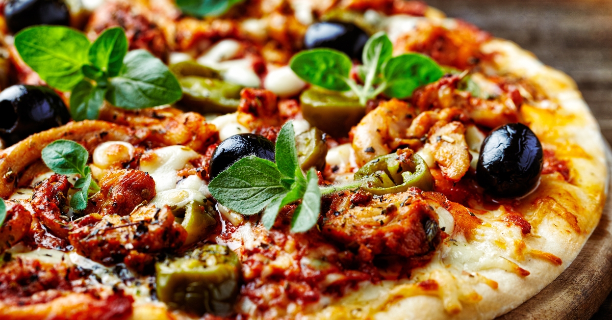 chicken gyro pizza