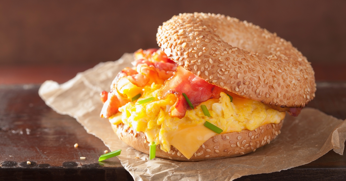 sandwich on bagel with egg