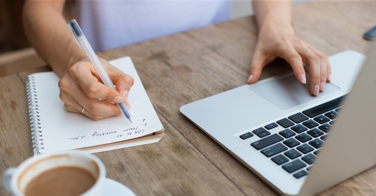 woman working on laptop