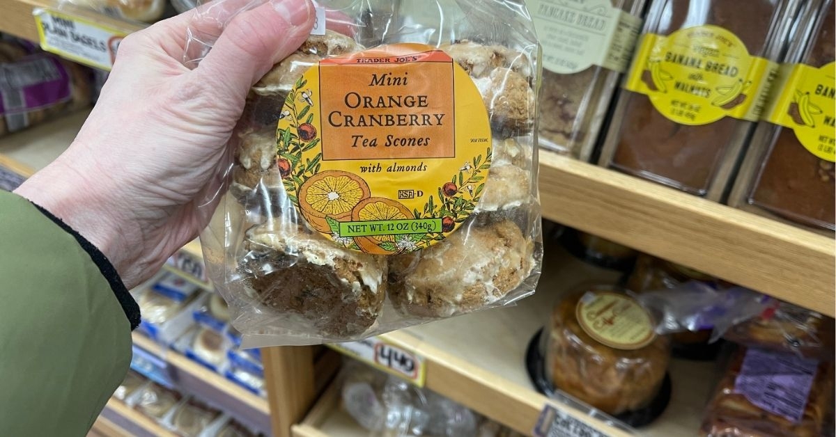 mini orange cranberry tea scones