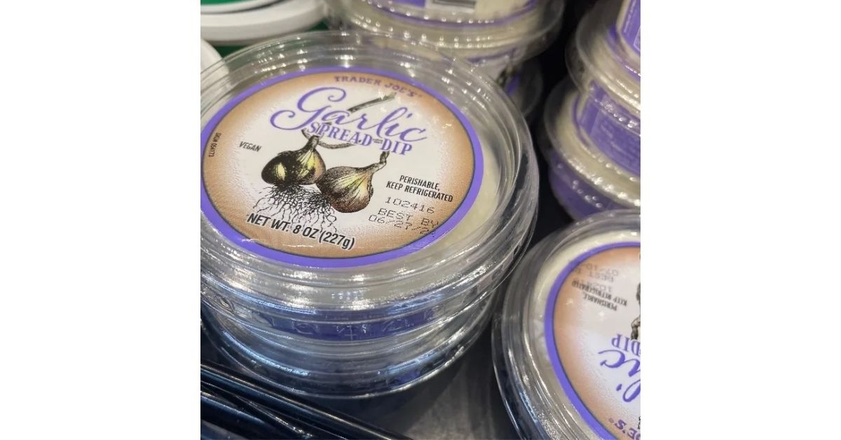 Trader Joe's Garlic Spread Dip