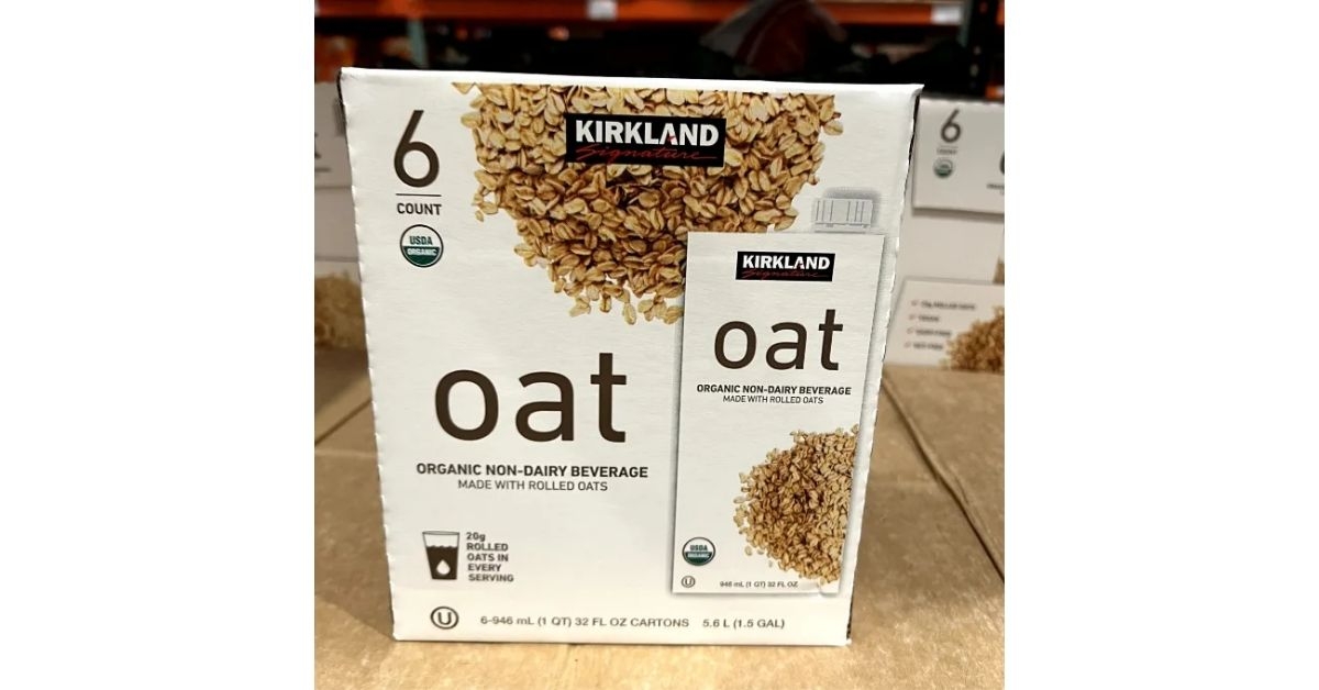 Kirkland Signature Organic Oat Milk