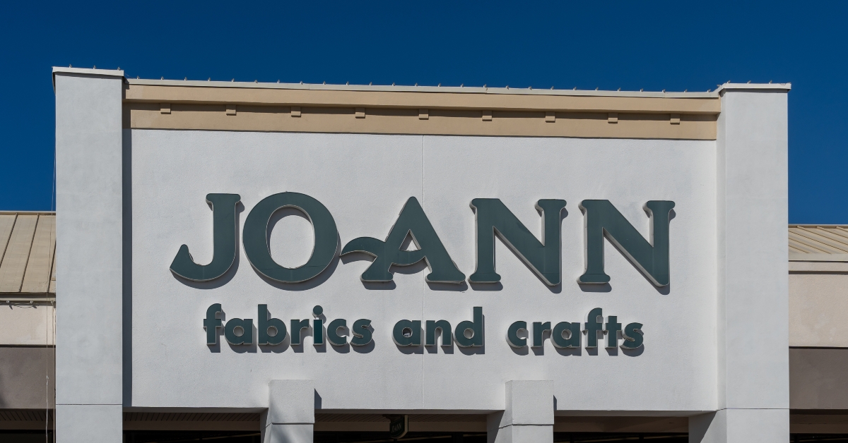joann fabrics and crafts store sign