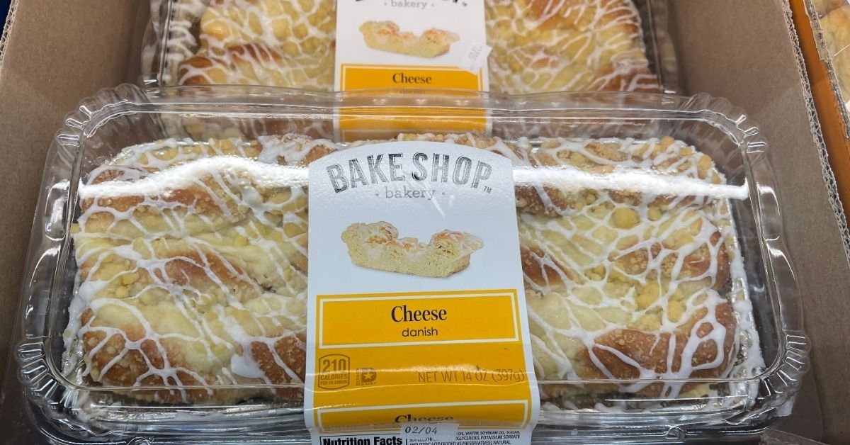 Bake shop cheese danish