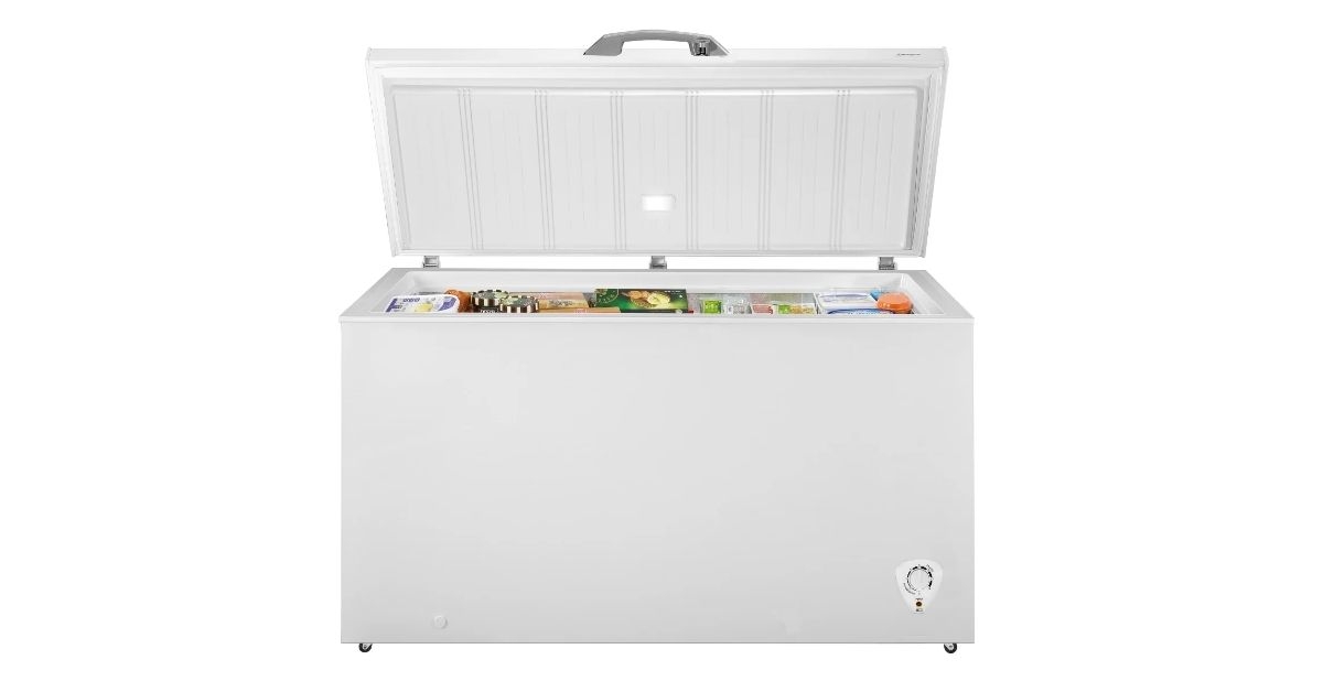 Hisense Garage Ready 17.7 cu. ft. Convertible Chest Freezer/Refrigerator