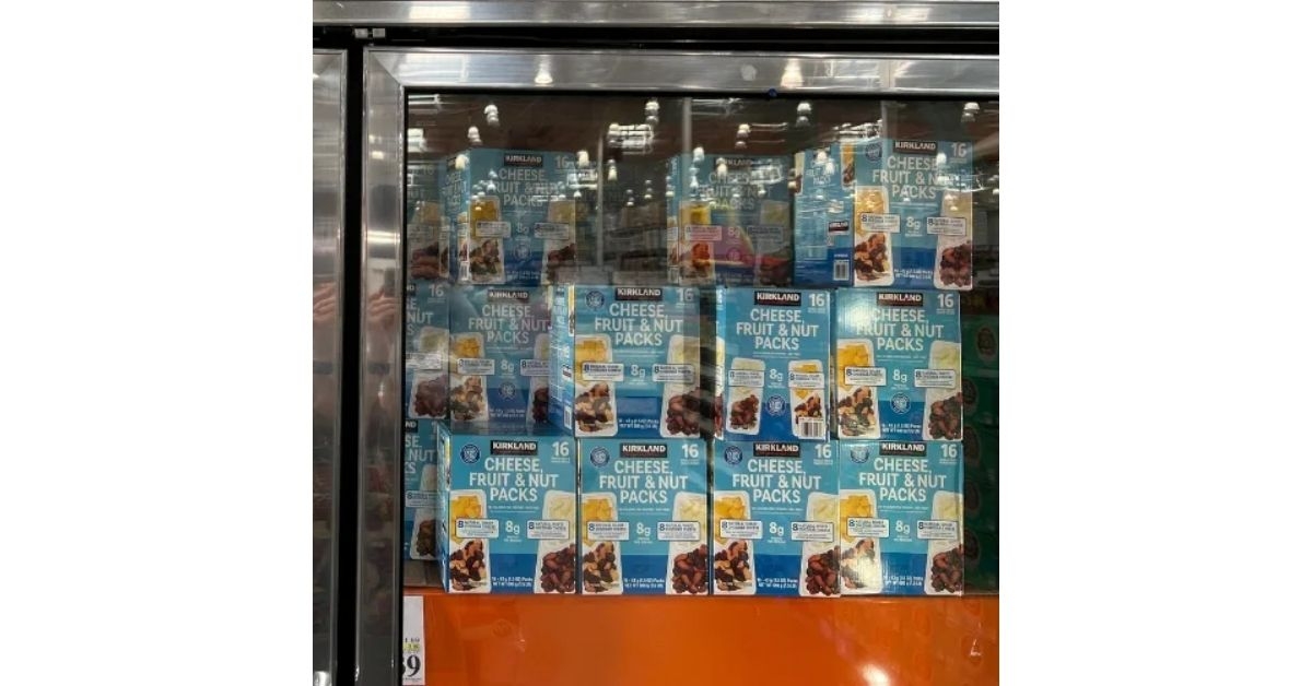 Kirkland Signature Cheese, Fruit, and Nut Snacks