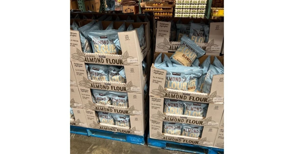 Kirkland Signature Organic Almond Flour 