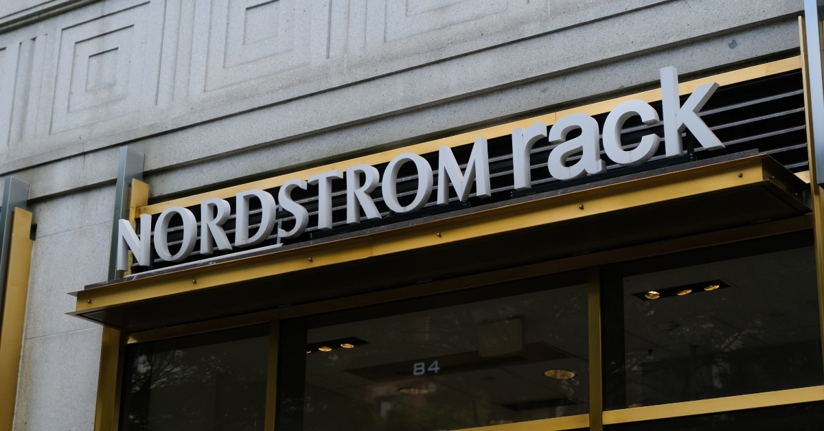 nordstrom rack logo sign