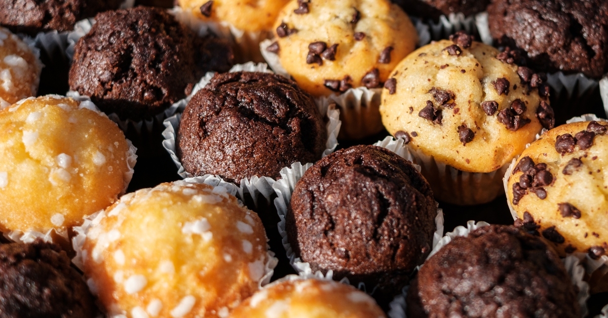 muffins on desser buffet