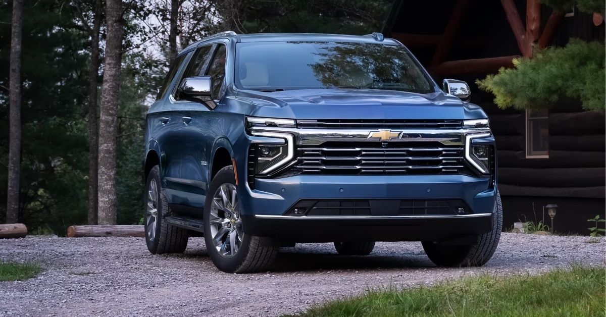 a blue chevrolet tahoe
