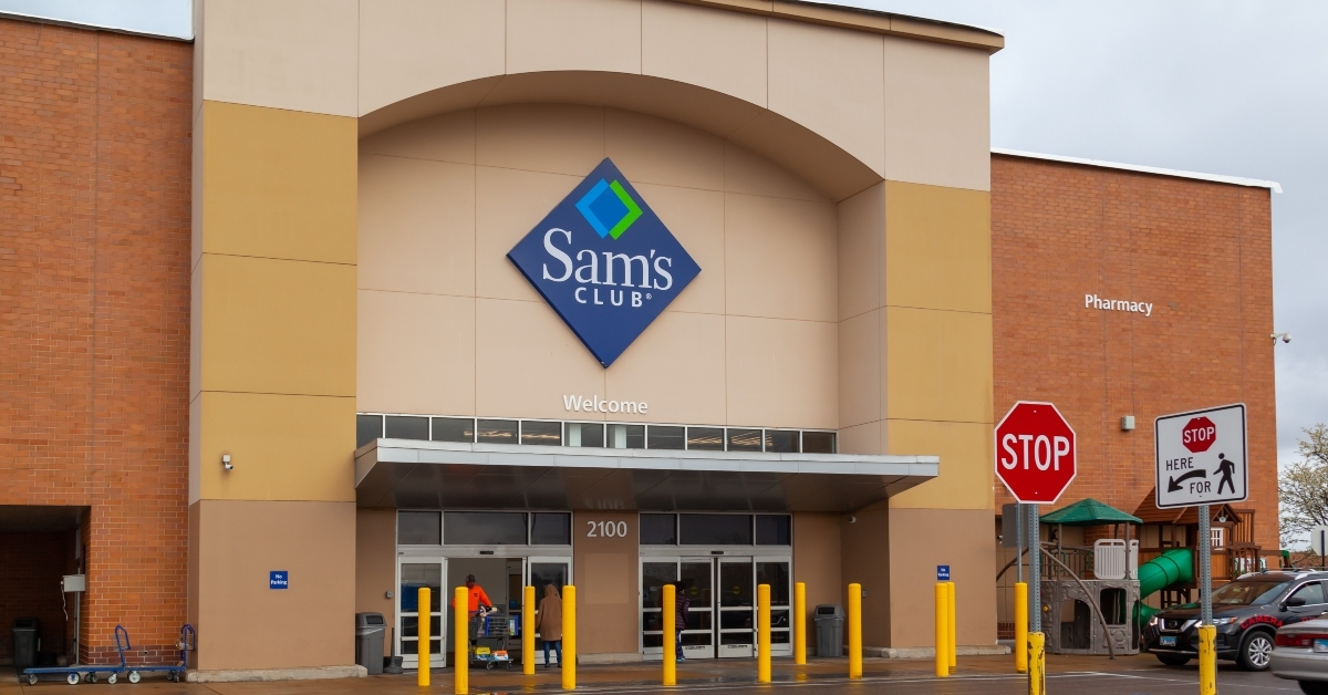 entrance to sams club store