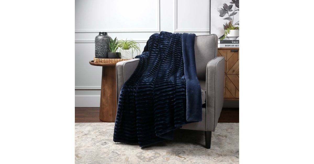 Costco Life Comfort Textured Faux Fur Throw