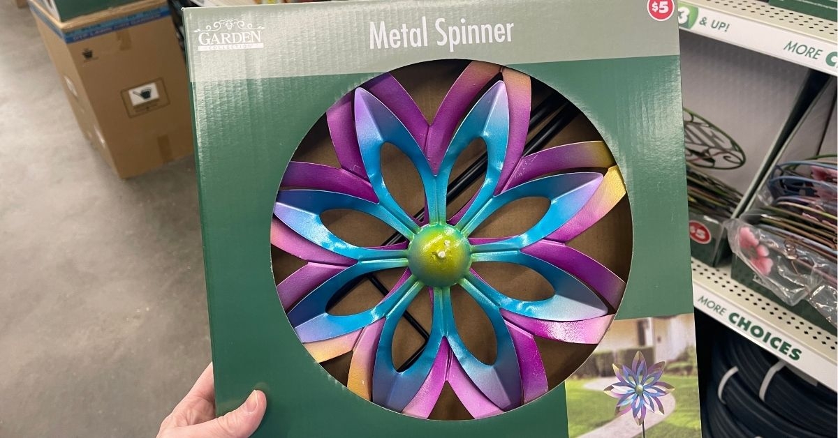 garden collection metal spinner