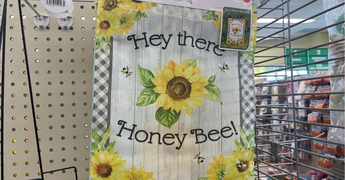 hey there honey bee garden flag