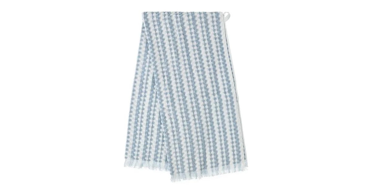 Textured Popcorn Bath Towel