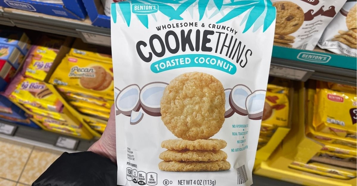 pack of toasted coconut cookie thins