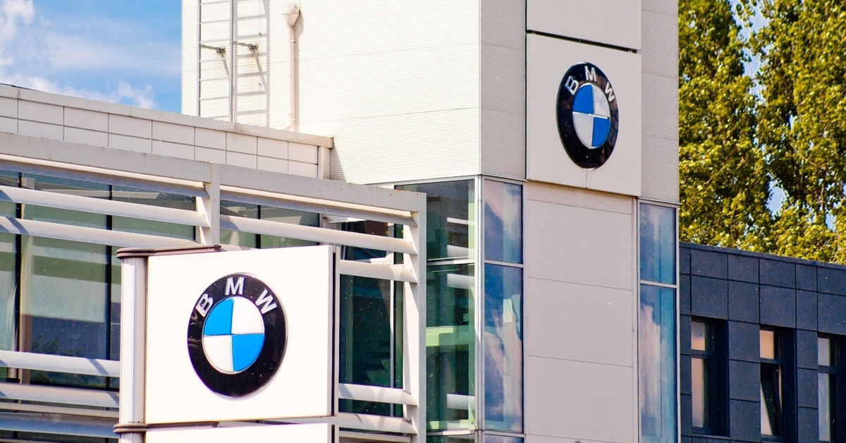 bmw dealership