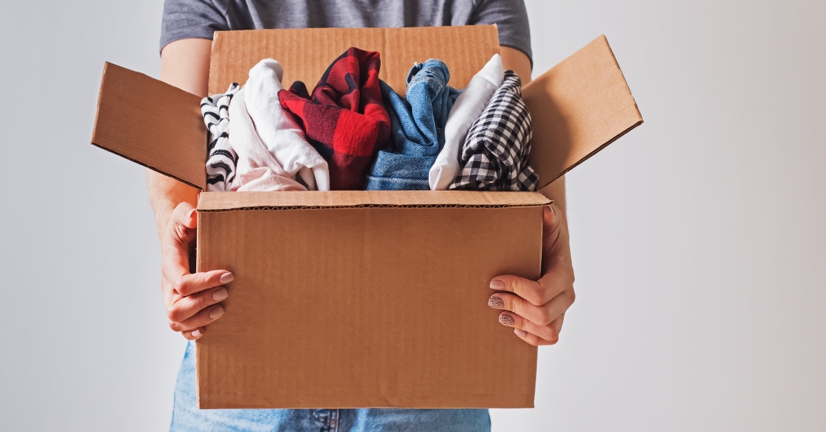 packing up clothes