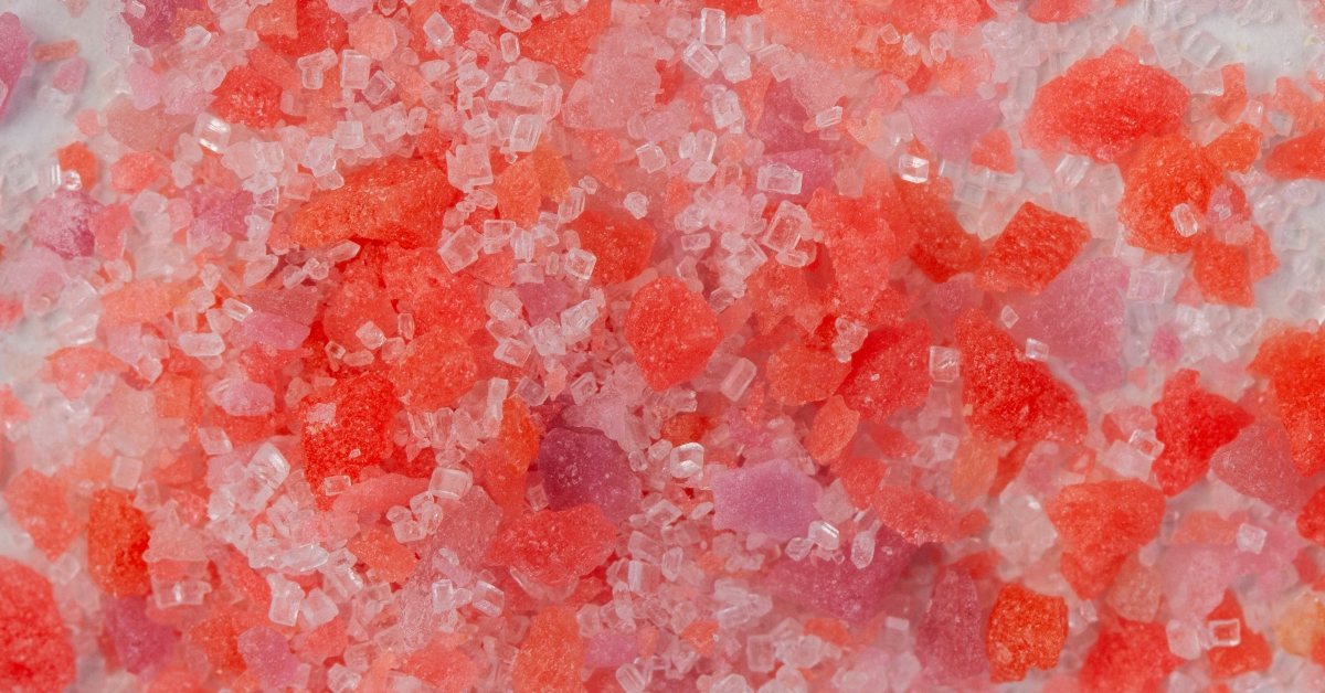 Scattered popping candy