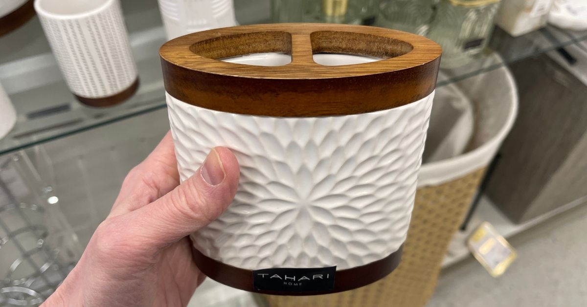 tahari toothbrush holder