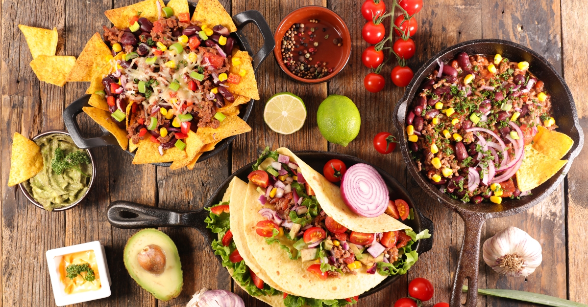 fajitas chili con carne and nachos