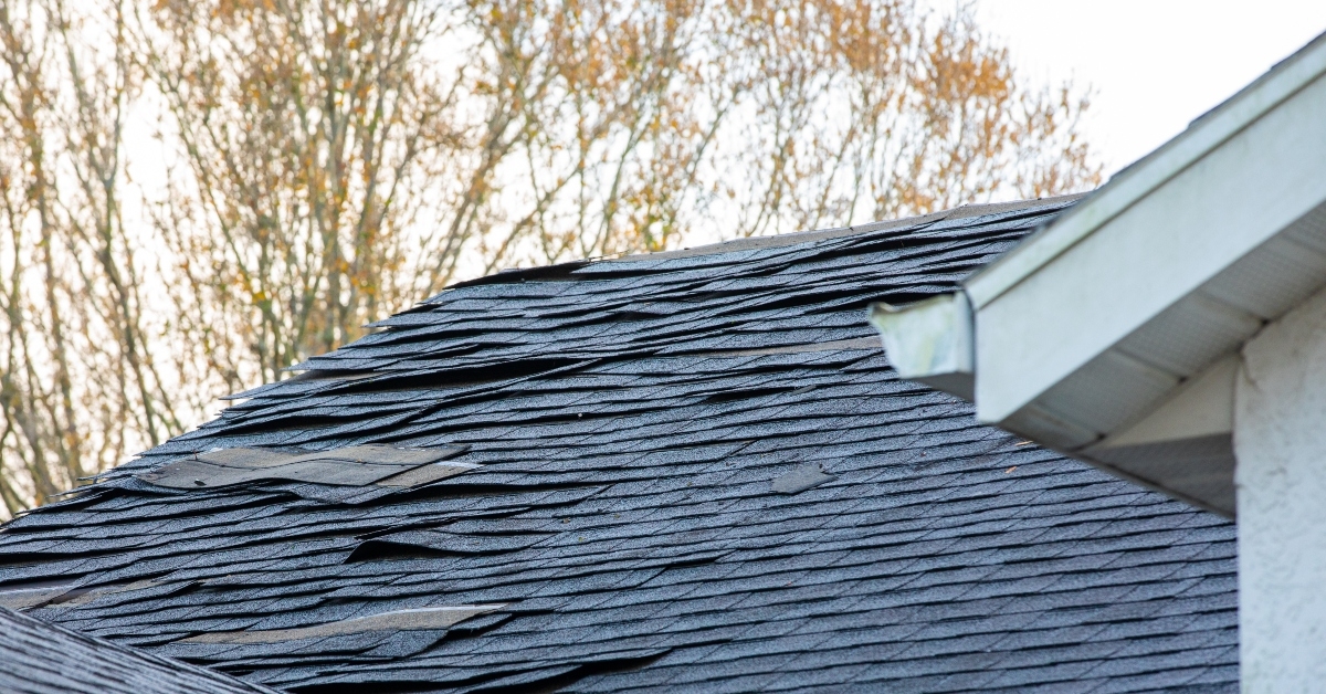 oldl asphalt roof shingles
