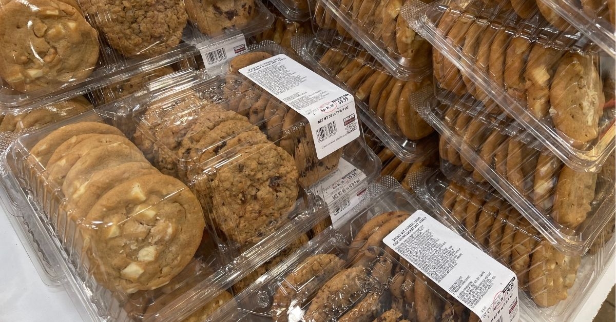 cookie trio in pack
