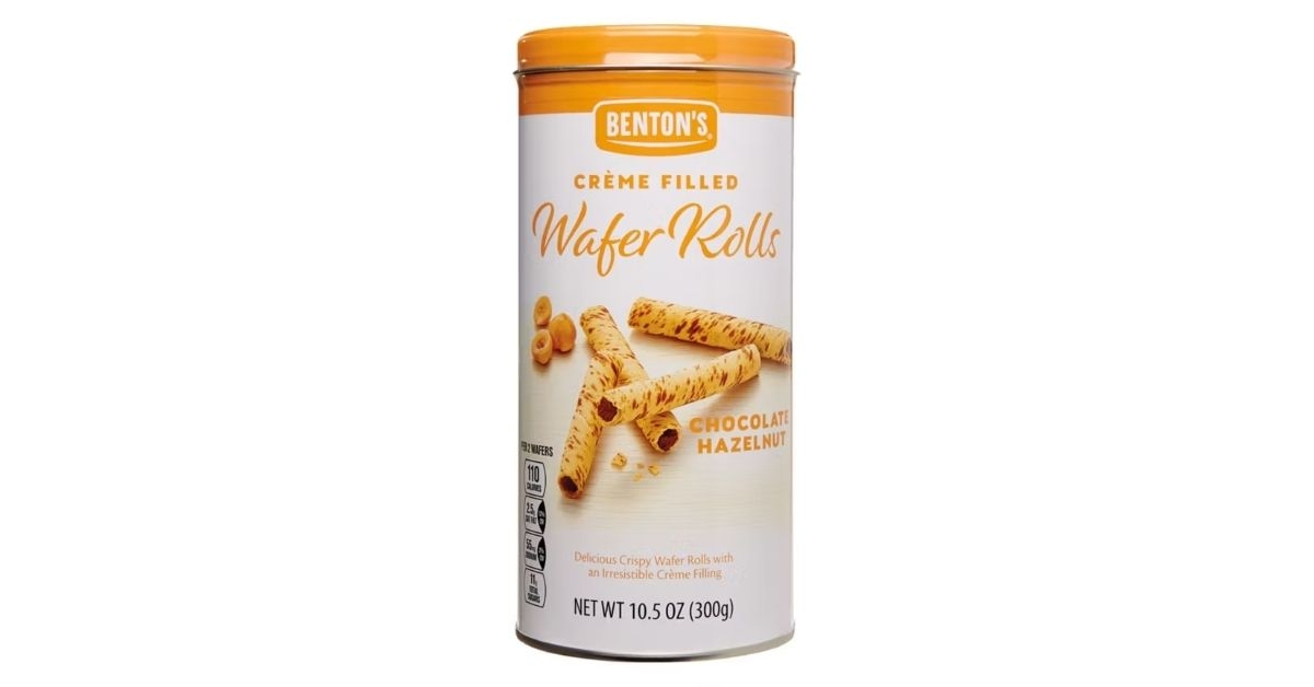 chocolate hazelnut wafer rolls