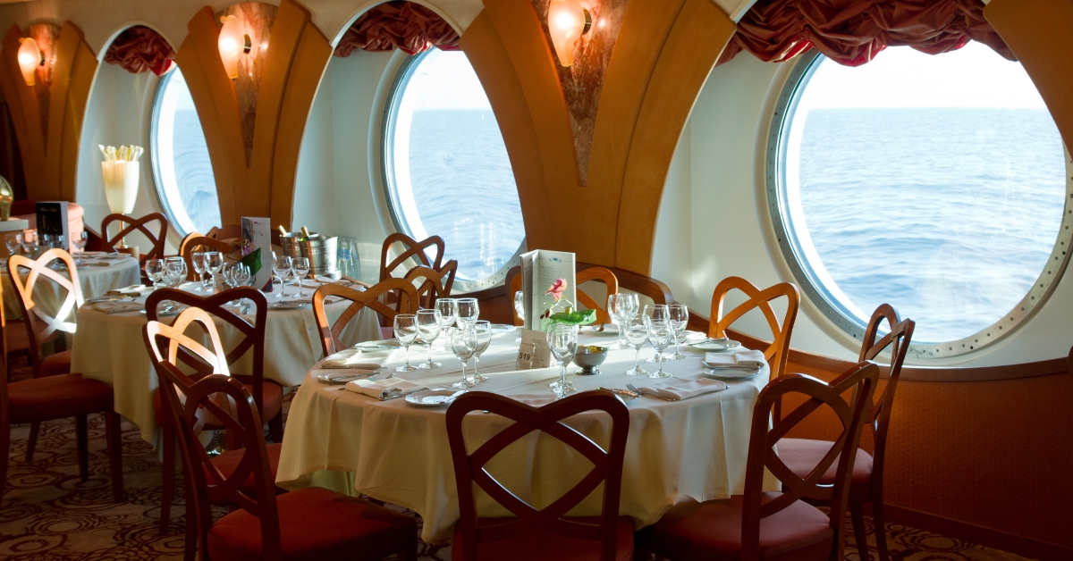 restaurant on board cruise ship