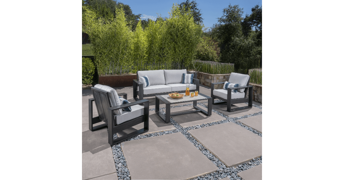 SunVilla Clifton 4-piece Outdoor Patio Seating Set