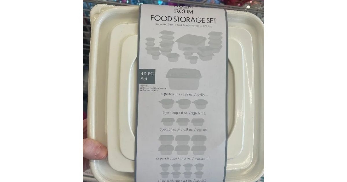 Food storage containers
