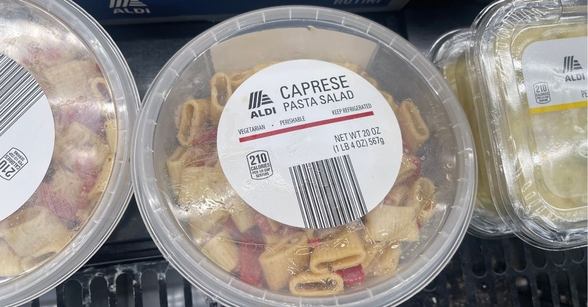 caprese pasta salad