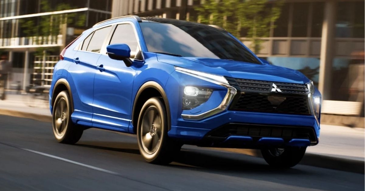 a blue mitsubishi eclipse cross