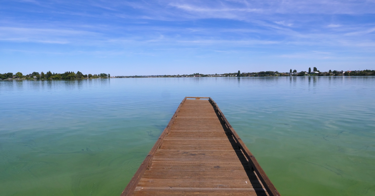 pier moses lake