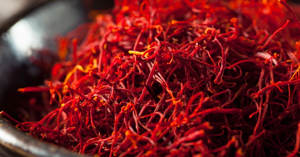 raw organic red saffron spice 