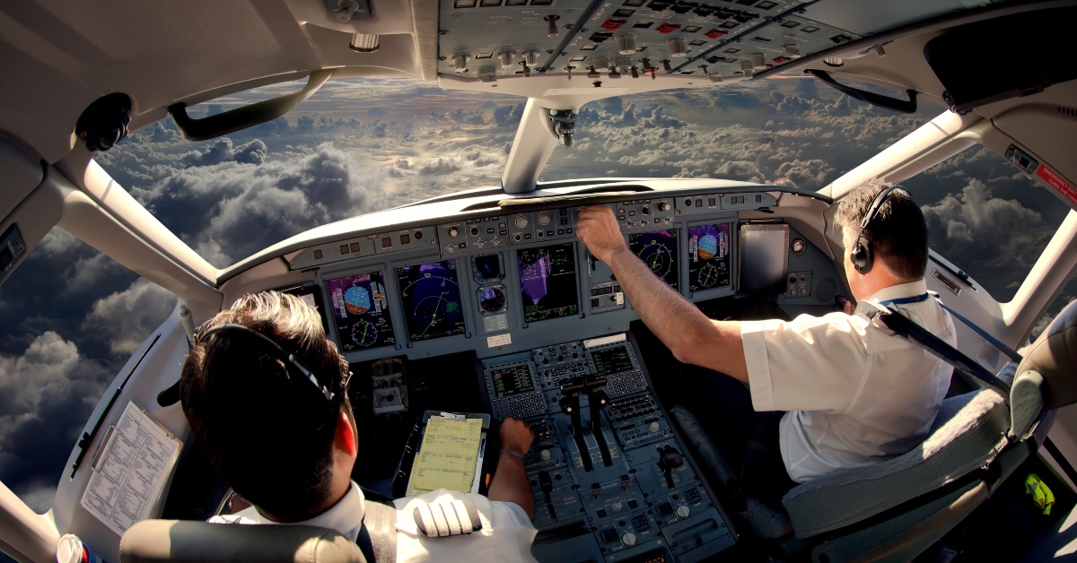 flight deck of modern passenger
